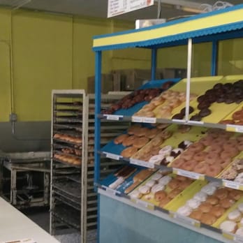Dixie Cream Donuts - Donuts Near Me - Fort Pierce, Florida