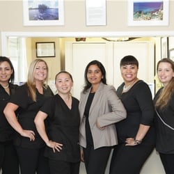Blossom Dental Excellence - Everyone in Office