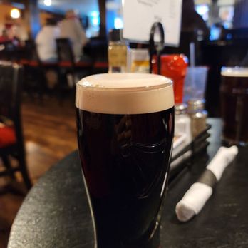 The Canyon's Crown - Well drawn guiness stout - Pubs Near Me - Tucson, Arizona
