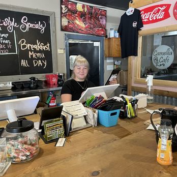 Camellia Cafe - Cajun/Creole Near Me - Slidell, Louisiana