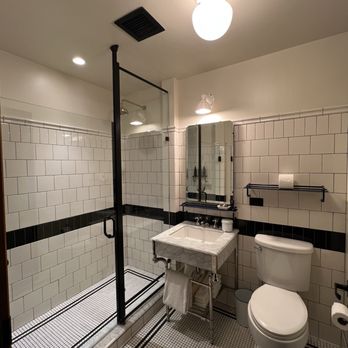 Chicago Athletic Association Hotel - Hotels Near Me - Chicago, Illinois