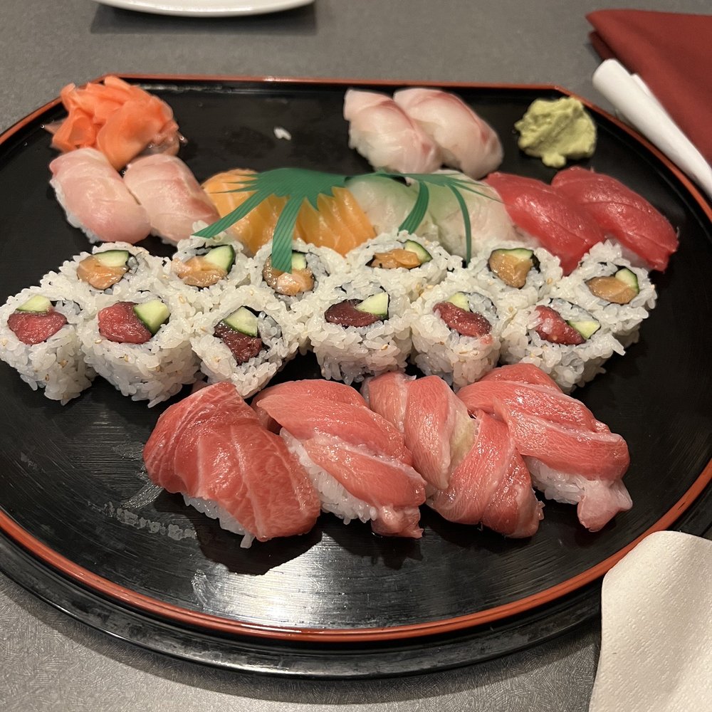 Kiku Japanese Restaurant - Sushi Lover for Two - Japanese Near Me - Pittsburgh, Pennsylvania