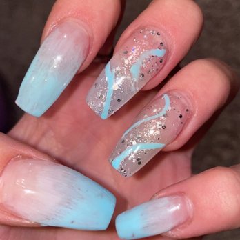 Balii Nails - Supposedly ombré? And didn't let the lines to dry so streaked everything when putting the top coat on. - Hair Removal Near Me - Las Vegas, Nevada