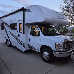 Michael Hohl RV Center - This is the thor quantum I purchased