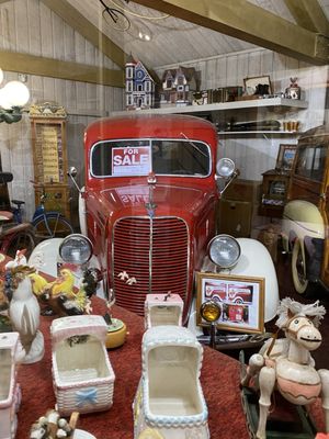 White Fence Farm by null