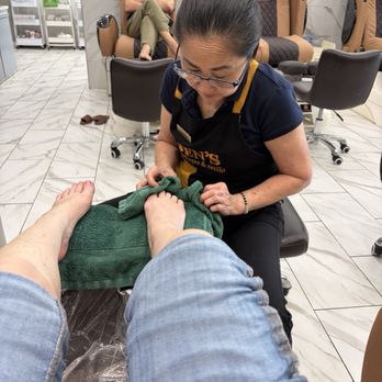 Jen’s Pedispa & Nails - Nancy - Nail Salons Near Me - Waco, Texas