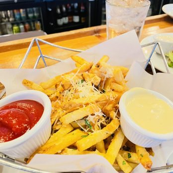 Pub Republic - Gastropubs Near Me - Petaluma, California Pub Republic - Gastropubs Near Me - Petaluma, California