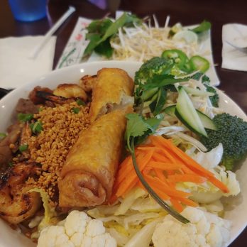 It's Pho U - N3 on the menu. Eggroll, pork and shrimp with noodles and veggies. - Vietnamese Near Me - Puyallup, Washington It's Pho U - N3 on the menu. Eggroll, pork and shrimp with noodles and veggies. - Vietnamese Near Me - Puyallup, Washington