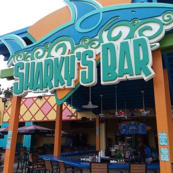 Hurricane Harbor Splashtown - Sharkys Bar - Water Parks Near Me - Spring, Texas Hurricane Harbor Splashtown - Sharkys Bar - Water Parks Near Me - Spring, Texas