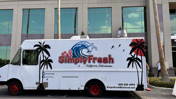 SIMPLY FRESH - Updated May 2026 - 127 Photos & 180 Reviews - San Diego ...