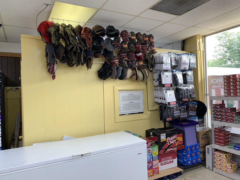 JR MART Updated September 2024 1025 Harrell Ave, Dyersburg