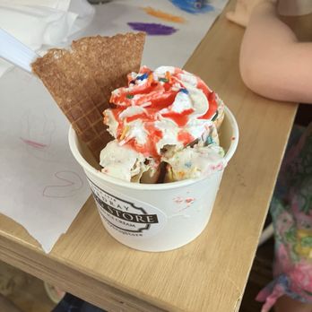Cordray Drug Store - Make your own - Ice Cream & Frozen Yogurt Near Me - Galveston, Texas