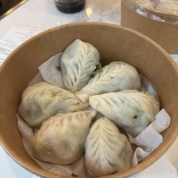 Nan Xiang Express  - veggie steamed dumplings - Shanghainese Near Me - Boston, Massachusetts