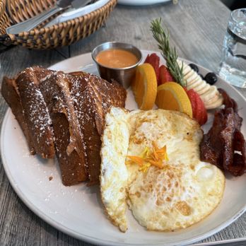 Mr East Kitchen - Breakfast & Brunch Near Me - San Francisco, California Mr East Kitchen - Breakfast & Brunch Near Me - San Francisco, California