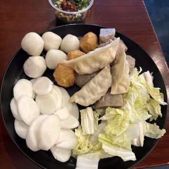 Tasty Pot - Rice cake noodle, fish ball, dumpling, Napa cabbage - Hot Pot Near Me - Northridge, California Tasty Pot - Rice cake noodle, fish ball, dumpling, Napa cabbage - Hot Pot Near Me - Northridge, California
