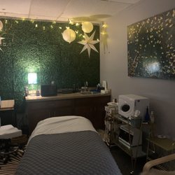 Dragonfly 360 Wellness - Treatment room