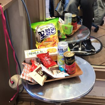 ssooniestyle - All the free snack/refreshments that were waiting for me! - Hair Salons Near Me - Los Angeles, California ssooniestyle - All the free snack/refreshments that were waiting for me! - Hair Salons Near Me - Los Angeles, California