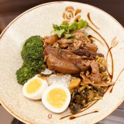 TK Noodle Cafe - Taiwanese Braised Pork Rice
