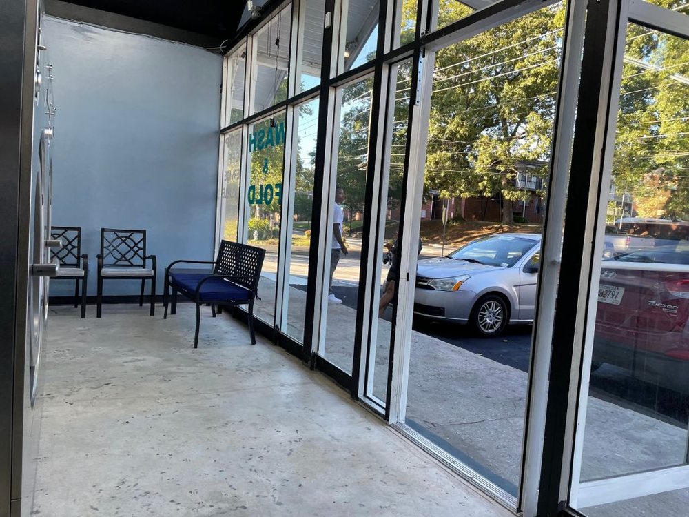 LAUNDRY LOUNGE - Updated December 2025 - Request a Quote - 1302 ...