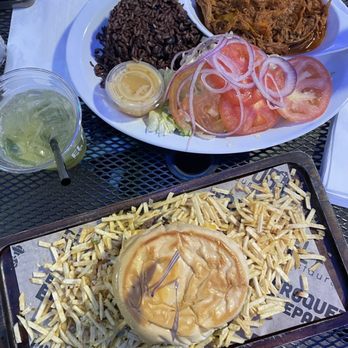 El Pub - Frita Cubana Ropa Vieja - Cuban Near Me - Miami, Florida