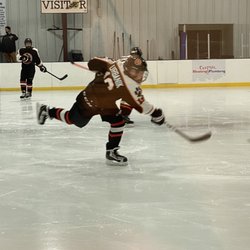 Hess Ice Rink - Awesome ice at Hess Ice Rink