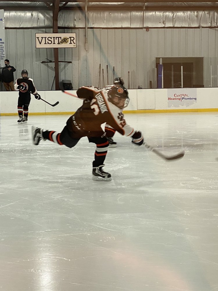 HESS ICE RINK Updated September 2024 3365 Mitchell Rd, New Castle