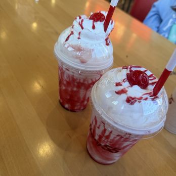 Hwy 55 - Strawberry Milk-Shake - American Near Me - Lillington, North Carolina Hwy 55 - Strawberry Milk-Shake - American Near Me - Lillington, North Carolina