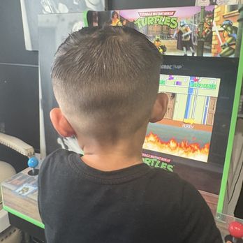 Mr. Cutz - Barbers Near Me - Indio, California Mr. Cutz - Barbers Near Me - Indio, California