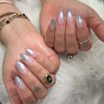 Nailtique - Nail Salons Near Me - Los Angeles, California