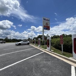 Tesla Charger Station - Madison, FL, Tesla Supercharger