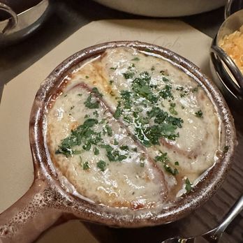 Garrison Oak Steakhouse - French Onion soup - Steakhouses Near Me - Oak Grove, Kentucky Garrison Oak Steakhouse - French Onion soup - Steakhouses Near Me - Oak Grove, Kentucky