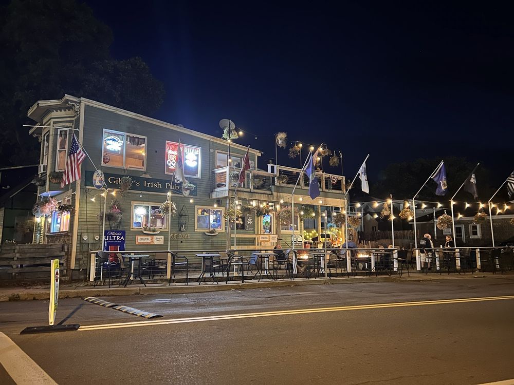 Social spots from Gibby O'Connor's Irish Pub