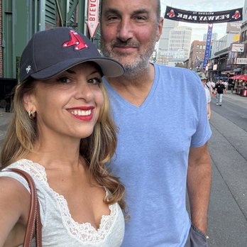 Cask'n Flagon - Boston ! - Sports Bars Near Me - Boston, Massachusetts