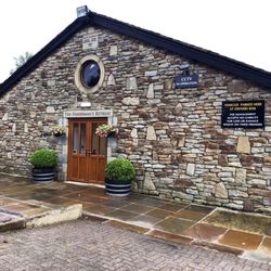 The Fisherman's Retreat - Outside