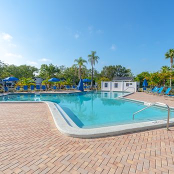 Blue Moon Inn - Hotels Near Me - Dunedin, Florida Blue Moon Inn - Hotels Near Me - Dunedin, Florida