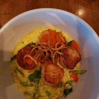 North Italia - The Diver Scallops almost made me happy cry. - Italian Near Me - Tucson, Arizona
