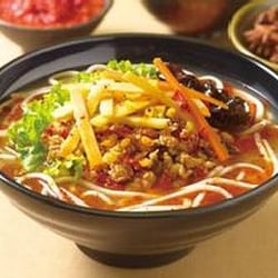 Noodle Talk - Sour and spicy noodle soup