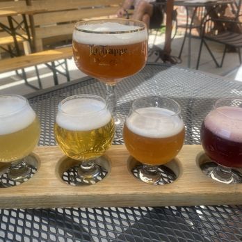 St Veronus Cafe & Taproom - Flight of Belgian drafts - Belgian Near Me - Peterborough, Ontario St Veronus Cafe & Taproom - Flight of Belgian drafts - Belgian Near Me - Peterborough, Ontario