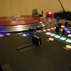 DJ Joey Lavish