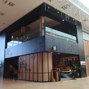 Yu Seafood Yorkdale - A prominent corner storefront in Yorkdale mall. All of the dining space is upstairs. - Desserts Near Me - Toronto, Ontario Yu Seafood Yorkdale - A prominent corner storefront in Yorkdale mall. All of the dining space is upstairs. - Desserts Near Me - Toronto, Ontario