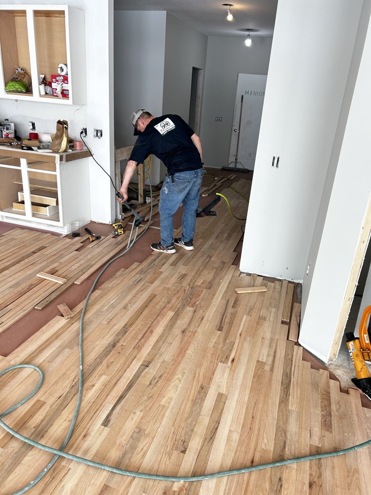 Slide of JM Handyman Company