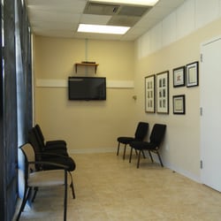 GoWell Urgent Care - Waiting area.
