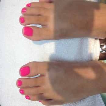 iNails & Spa - Nails by Sandy - Nail Salons Near Me - Burbank, California