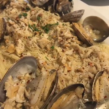 Bravo Restaurant - Clams and linguini. It's okay. - Italian Near Me - Aiea, Hawaii Bravo Restaurant - Clams and linguini. It's okay. - Italian Near Me - Aiea, Hawaii