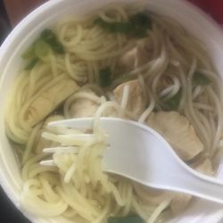 Kingsway Buffet - Nasty flavourless chicken noodle soup
