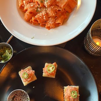 State Social House - Spicy Tuna over Crispy Rice Rigatoni Alla Vodka - American Near Me - West Hollywood, California State Social House - Spicy Tuna over Crispy Rice Rigatoni Alla Vodka - American Near Me - West Hollywood, California
