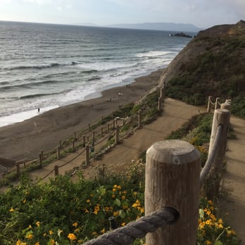 Esplanade Beach - Beaches Near Me - Pacifica, California