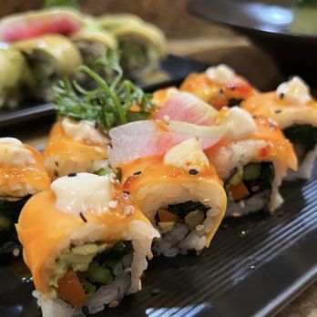 Hotel Mousai - Hiroshi Restaurant: Kyabetsu Roll, Yuzu Maki, Hiroshi Salad - Hotels Near Me - Puerto Vallarta, JAL