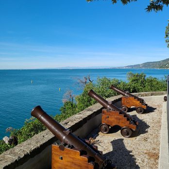 Castello di Miramare - Castles Near Me - Trieste, TS Castello di Miramare - Castles Near Me - Trieste, TS