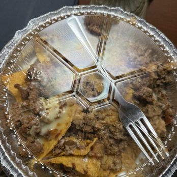 Oro Azteca - Beef Nachos with Beef "Cheese toritilla chips and ground beef" - Mexican Near Me - Norfolk, Virginia Oro Azteca - Beef Nachos with Beef "Cheese toritilla chips and ground beef" - Mexican Near Me - Norfolk, Virginia